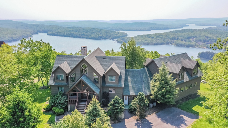 Exterior & Views 2, Under the Stars by Taylor Made Deep Creek, Garrett