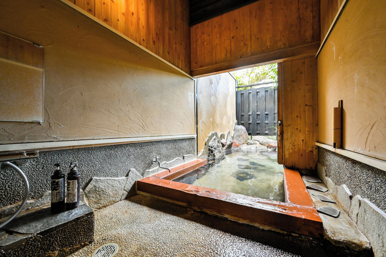 Bathroom, Beppu Tabiyado Sainokou, Beppu