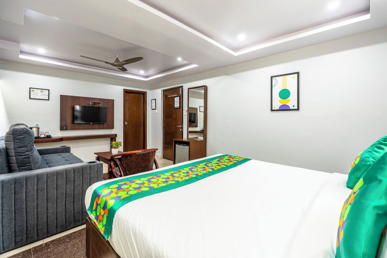 Bedroom 3, Treebo Marina Grand, Railway Station, Visakhapatnam