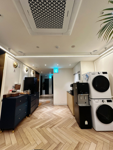 Others 5, Hotel The Castle 2, Songpa