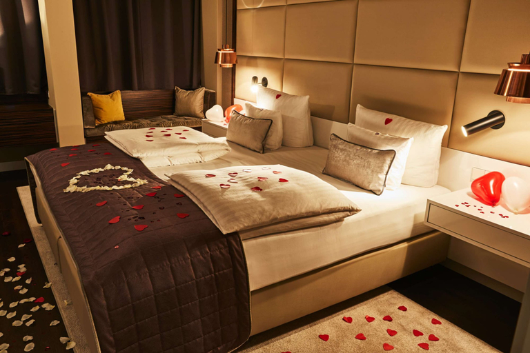 Bedroom 4, Steigenberger Hotel Köln, Köln