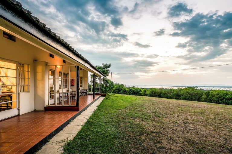 Exterior & Views, Mweya Safari Lodge, Busongora