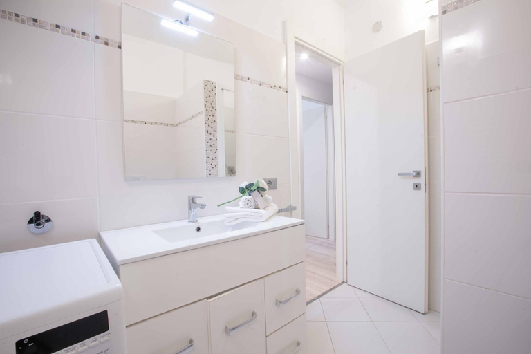 Bathroom 3, Casa Angerin 1 - 100m from sea, Savona