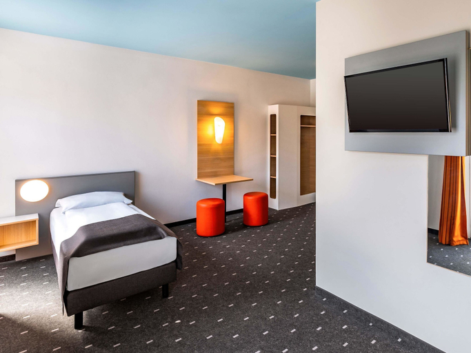 Bedroom 3, B&B Hotel Magdeburg-City, Magdeburg