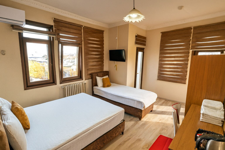 Bedroom 3, Biter Hotel, Fatih