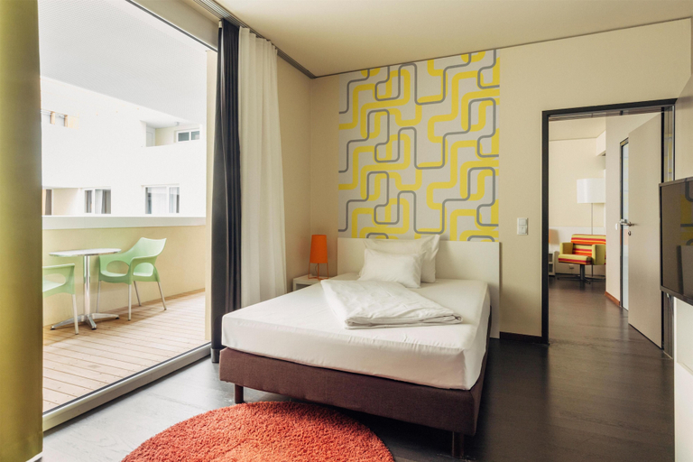 Bedroom 2, harry’s home Dornbirn hotel & apartments, Dornbirn