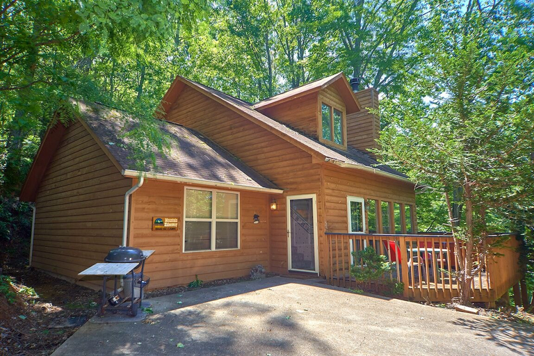 Exterior & Views 2, Mountain Hideaway by Jackson Mountain Rentals, Sevier