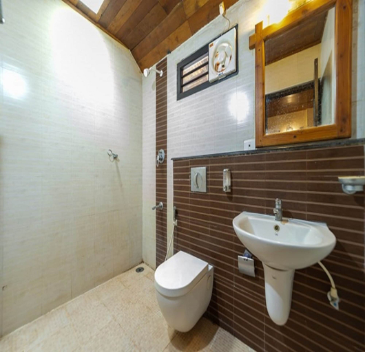 Bathroom 3, Velankanni Lake Resort, Nagappattinam