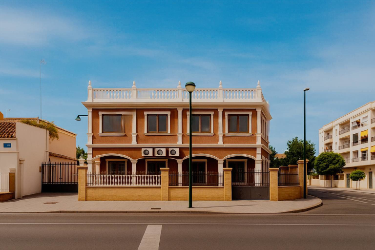 Exterior & Views