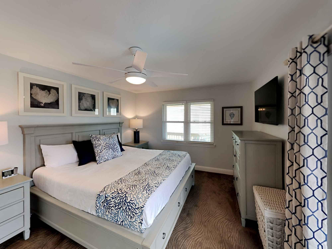 Bedroom 3, Beachin' Time by Southern Vacation Rentals, Baldwin