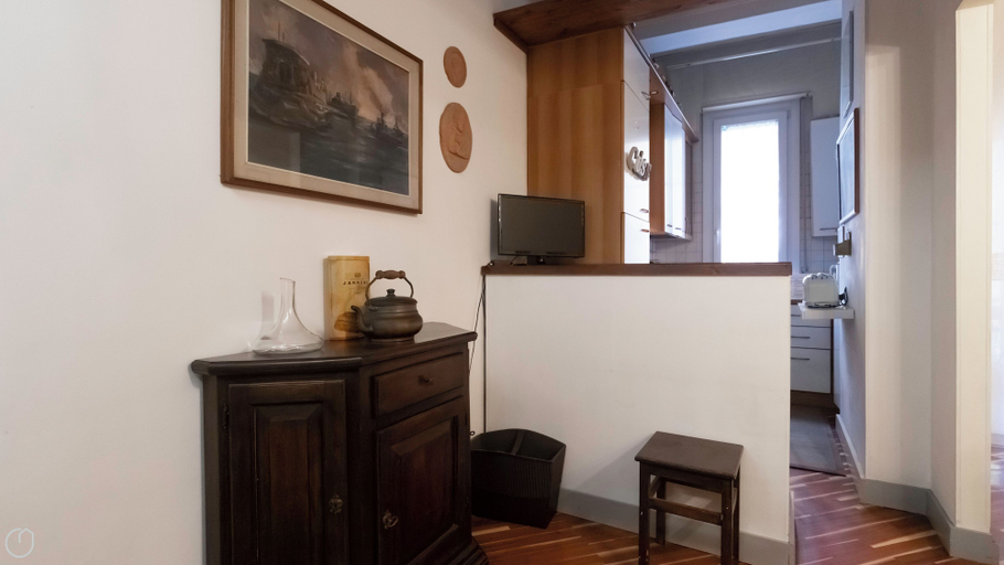 Interior 5, Duprè 5, Milano