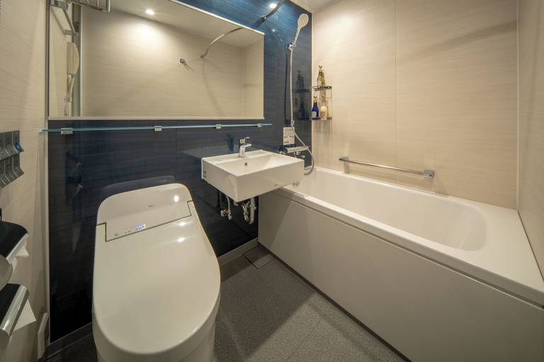 Bathroom 5, Niigata Grand Hotel, Niigata