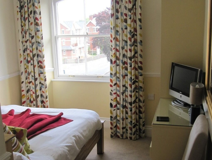 Bedroom 2, Yeo Dale Hotel, Devon