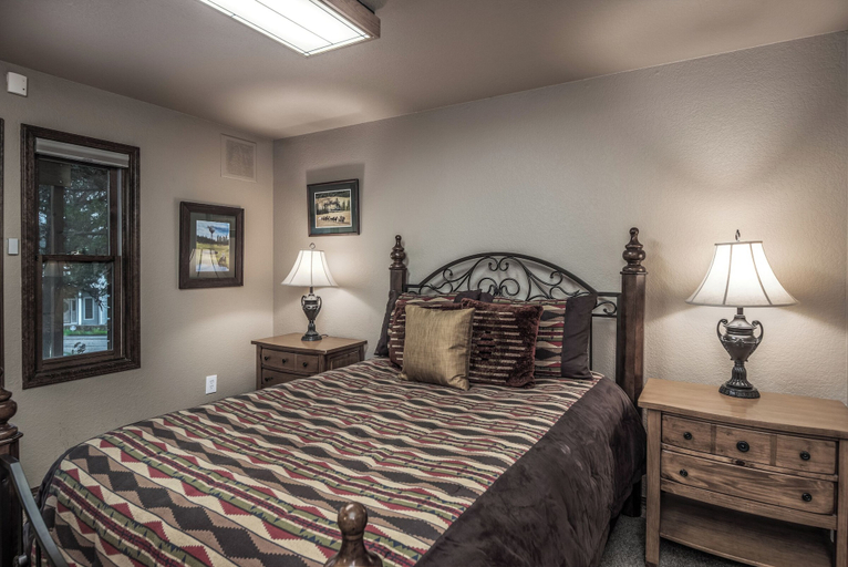 Bedroom 2, White Mountain Chateau by Ruidoso Vacation Rentals, Lincoln