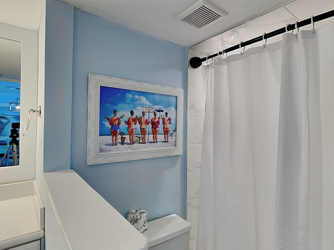 Bathroom 4, Beach House #302A by Southern Vacation Rentals, Walton