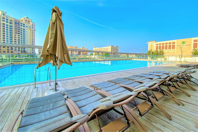 Sport & Beauty 4, Stunning Palm Views Apt on the Beach Dubai, Dubai