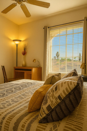 Bedroom 3, Private bedroom in Western Horizon Home, Riverside