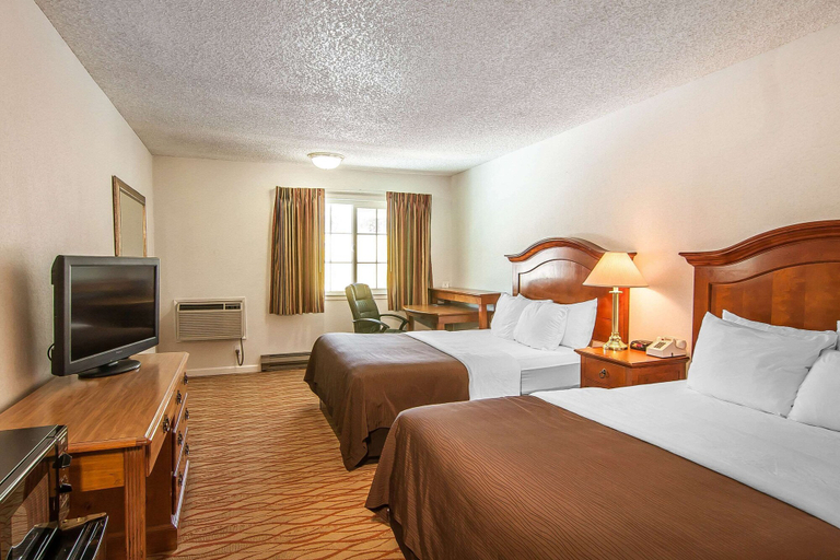 Bedroom 3, Quality Inn, Josephine
