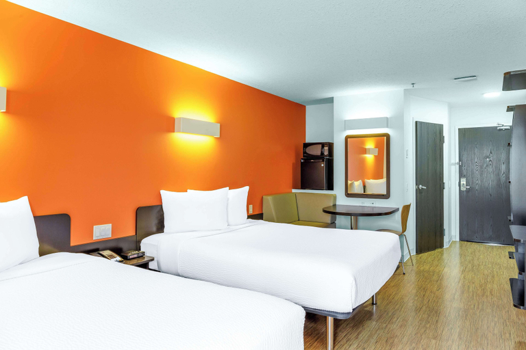 Bedroom 3, Motel 6 Swift Current Sk, Division No. 8