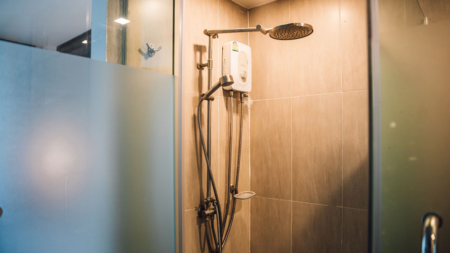 Bathroom 4, B2 Pai Premier Resort, Pai