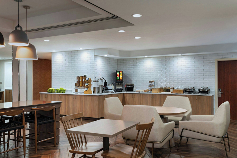 Food & Drinks 5, Fairfield Inn by Marriott Medford Long Island, Suffolk