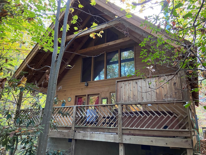 Exterior & Views 2, Above Ole Smoky's Clouds by Jackson Mountain Rentals, Sevier