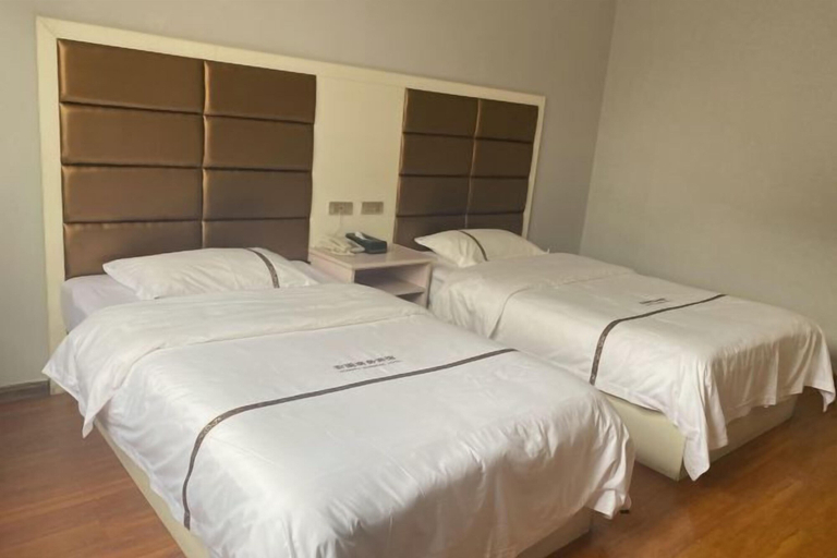 Bedroom 5, Hongtu Business Hotel, Qiandongnan Miao and Dong