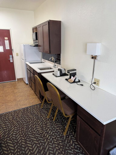 Others 4, Sandalwood Studios & Suites, Scott