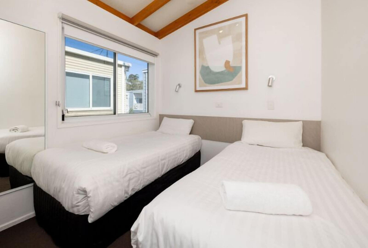 Bedroom 3, BIG4 Mannum Holiday Park, Mid Murray