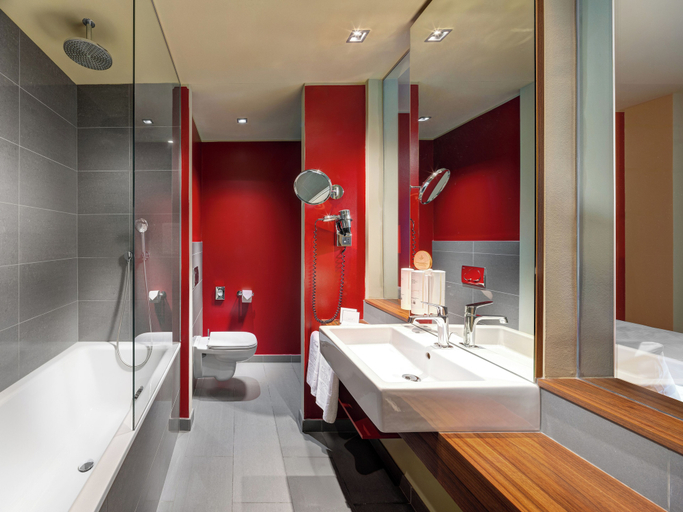 Bathroom 5, Clarion Congress Hotel Bratislava, Bratislava III