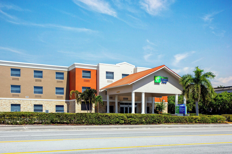 Exterior & Views 4, Holiday Inn Express & Suites LANTANA, Palm Beach