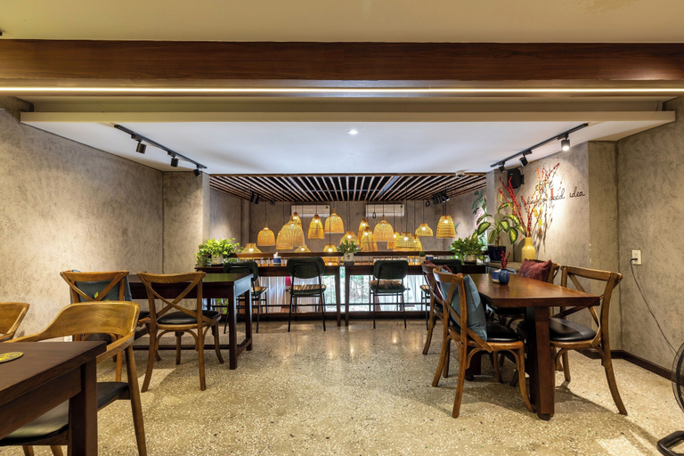 Food & Drinks 5, Flower Beachstay & Coffee, Da Nang