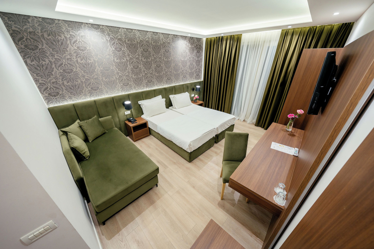Bedroom 3, Albanian Star Hotel, Durrësit
