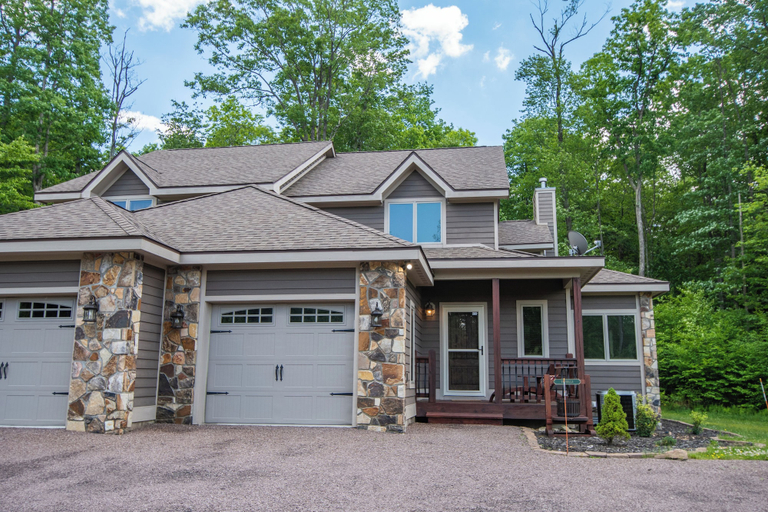 Exterior & Views 2, Valhalla on Mystic Creek by Taylor Made Deep Creek, Garrett
