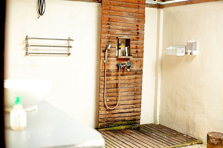 Bathroom 3, Mentawai Balcony, Kepulauan Mentawai