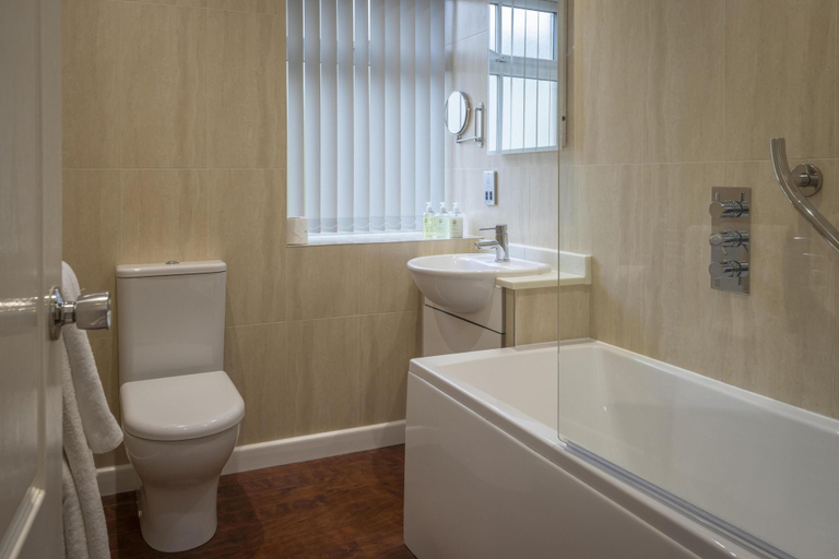 Bathroom 4, Best Western Plus Buxton Lee Wood Hotel, Derbyshire