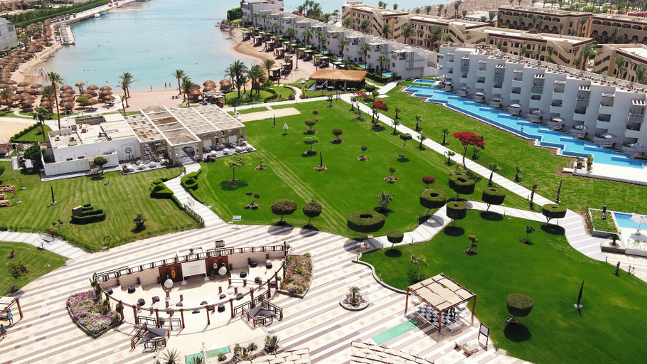 Exterior & Views 2, SUNRISE Crystal Bay Resort - Grand Select, Safaja