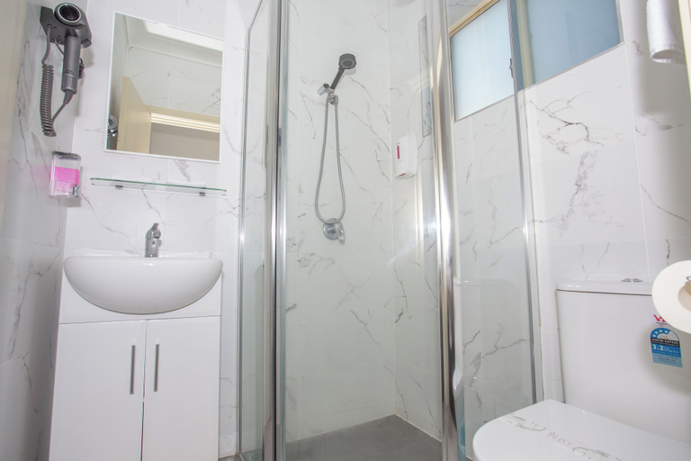 Bathroom 4, Westside Motor Inn, Sydney