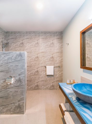 Bathroom 5, Moana Sands Lagoon Resort - Adults Only, Rorotonga