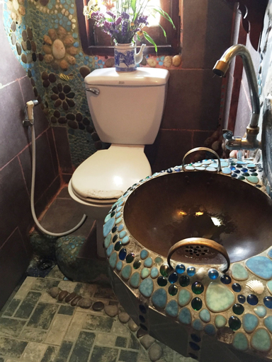 Bathroom 5, Shanti Lodge Bangkok, Dusit