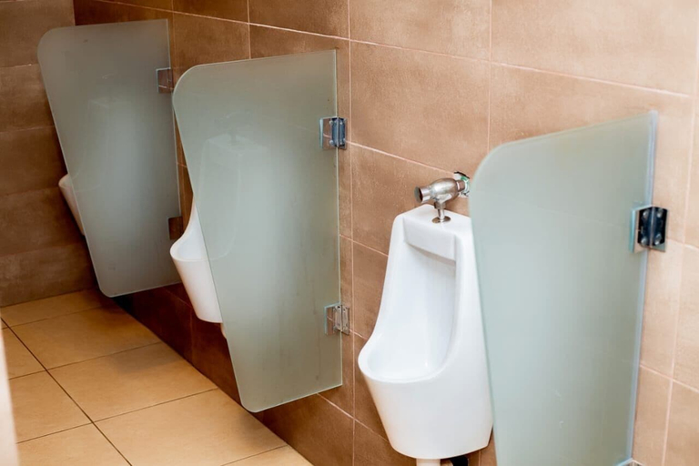 Bathroom 3, ADESHIE FIE HOTEL, Wassa West