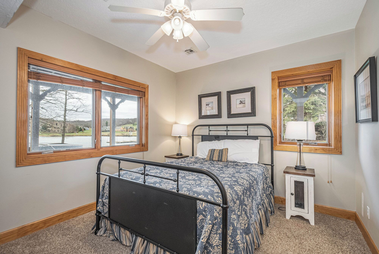 Bedroom 2, Unforgettable by Taylor Made Deep Creek, Garrett