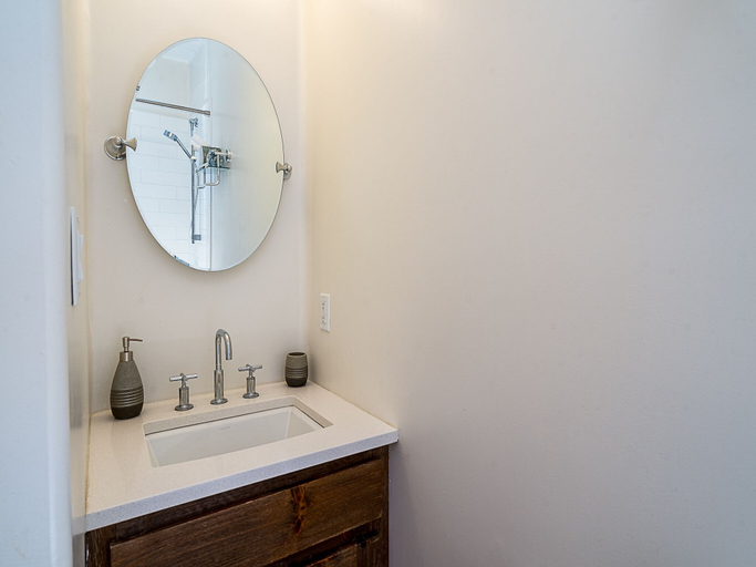 Bathroom 4, Deseo de Santa Fe by Kokopelli Property Management, Santa Fe