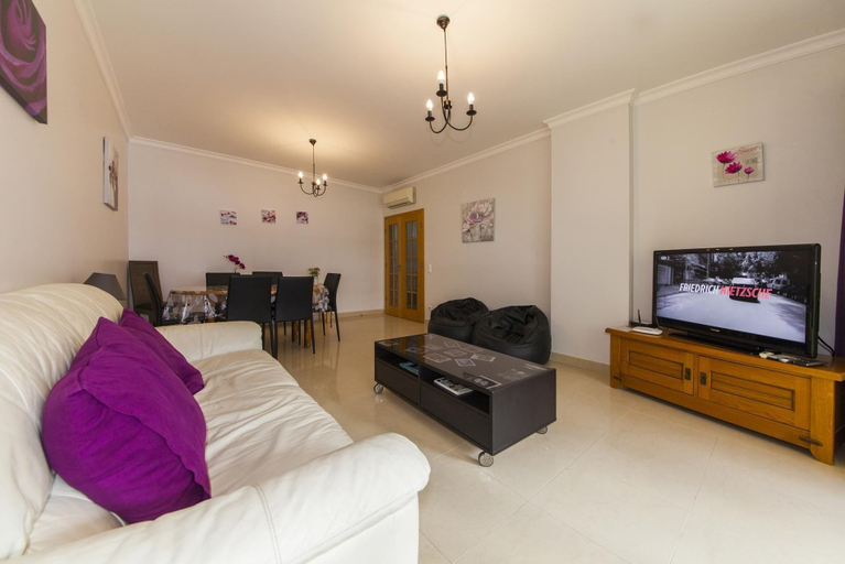 Bedroom 3, C05 - Convento Apartment, Lagos