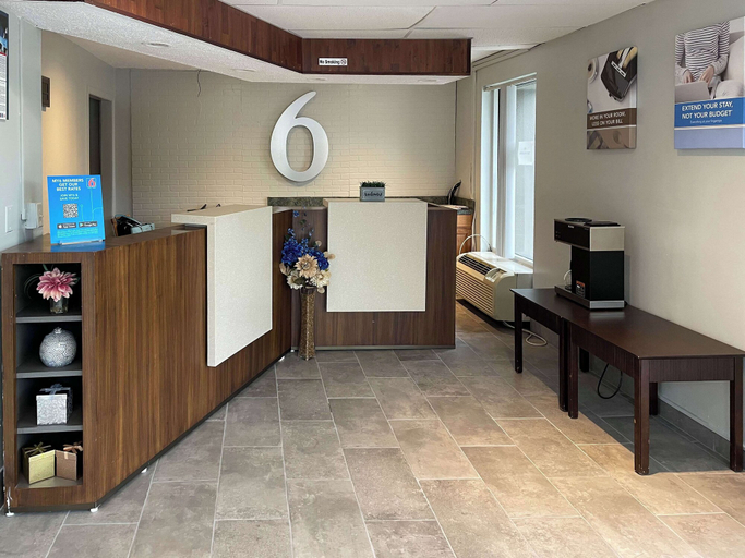 Others 5, Studio 6 Suites – Wytheville, VA, Wythe