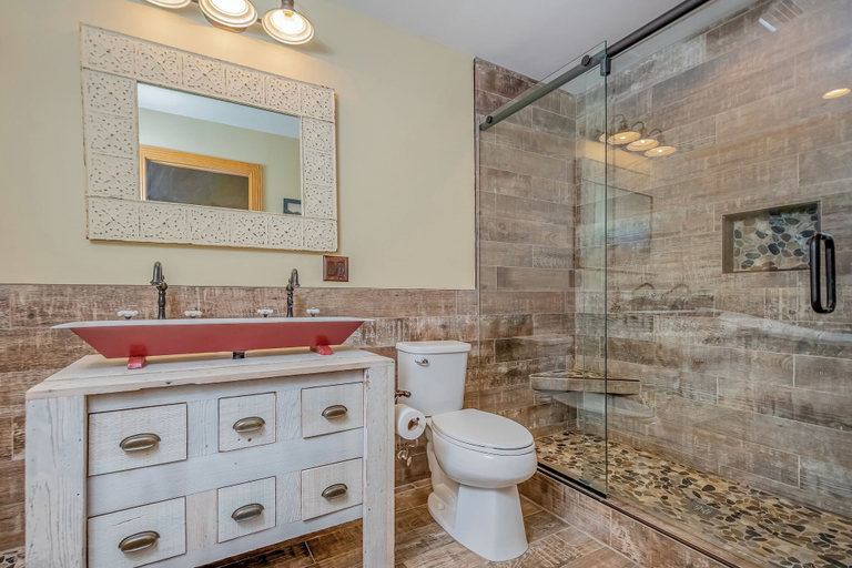 Bathroom 3, Wisp N Around by Taylor Made Deep Creek, Garrett