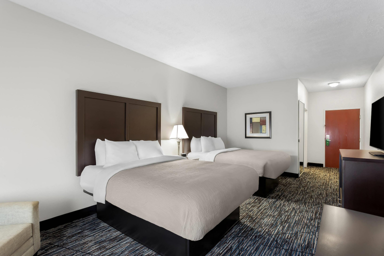 Bedroom 2, Quality Inn & Suites Niles, Berrien