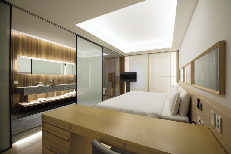 Bedroom 4, Sotetsu Hotels The Splaisir Seoul Myeongdong, Jung