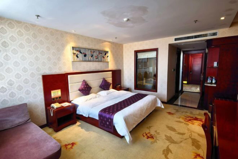Bedroom 4, Jinyue International Hotel, Tieling
