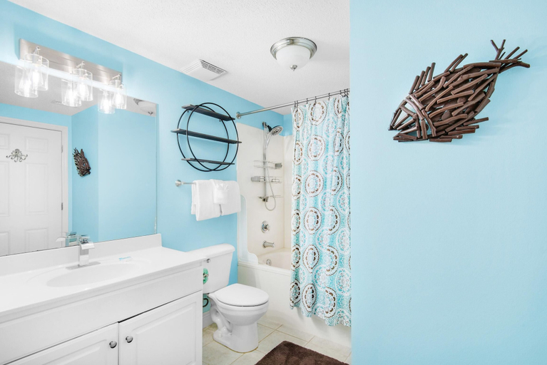 Bathroom 3, Majestic Beach Towers 1-2113, Bay